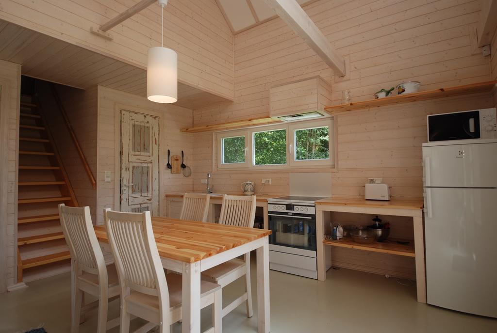 Mandjala Puhketalu - Cottages Esterno foto